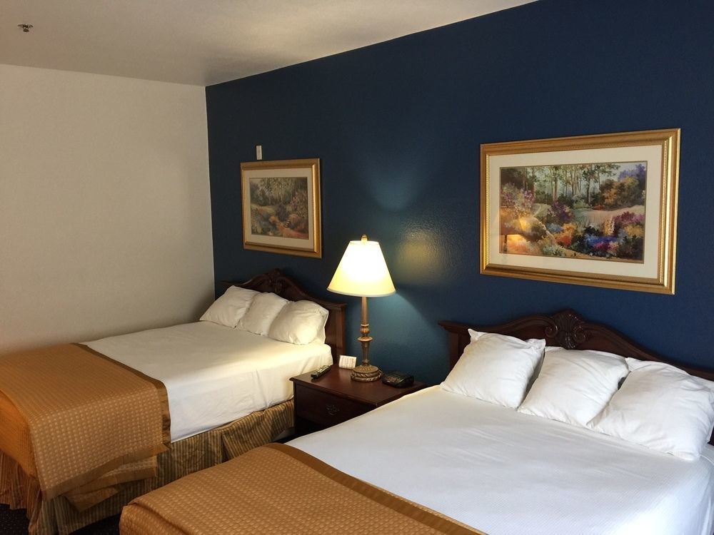 Quality Inn & Suites Lampasas Bagian luar foto