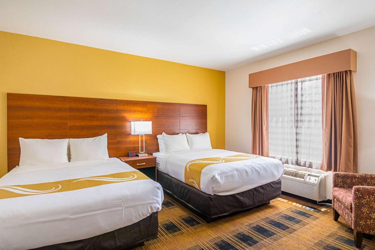 Quality Inn & Suites Lampasas Bagian luar foto